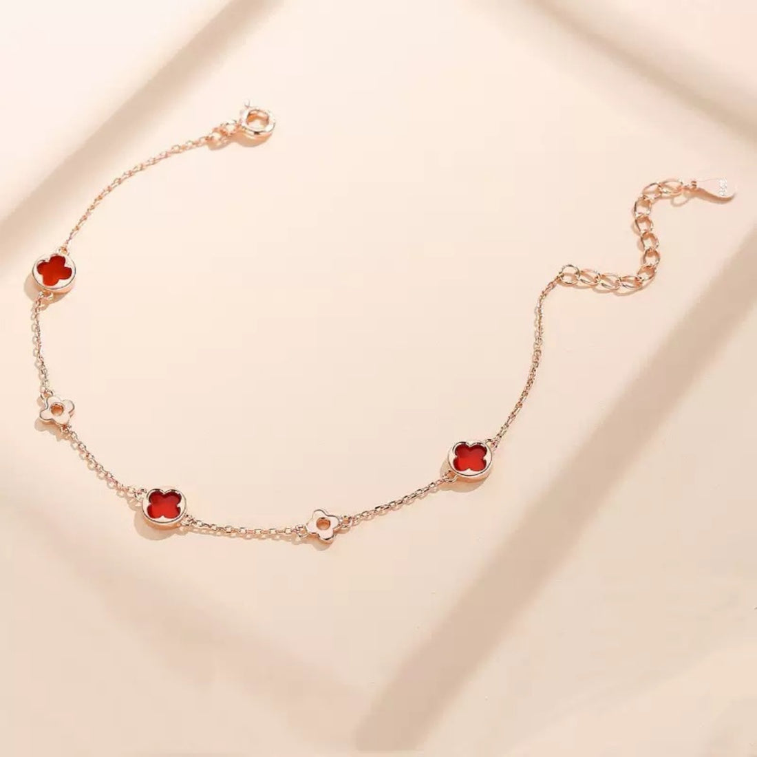 8cd6f6c9-7088-4b3a-8eb8-e107c908e146-Max